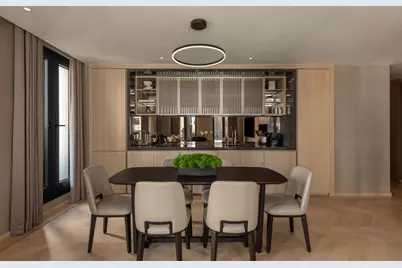 685 5th Avenue #19A, New York City, NY 10022 - Photo 3