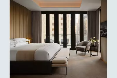 685 5th Avenue #19A, New York City, NY 10022 - Photo 3