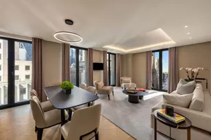 685 5th Ave, New York, NY 10022 - Photo 1