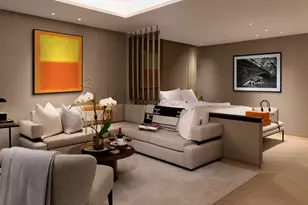 685 5th Ave, New York City, NY 10022 - Photo 1