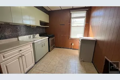 1800 E 52nd Street #2, Brooklyn, NY 11234 - Photo 7