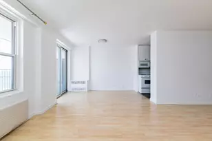 601 Surf Ave, New York City, NY 11224 - Photo 3