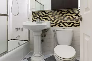 601 Surf Ave, New York City, NY 11224 - Photo 13