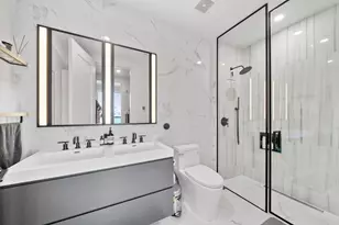 22-43 Jackson Ave, New York City, NY 11101 - Photo 17