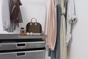 333 E 46th St, New York City, NY 10017 - Photo 7