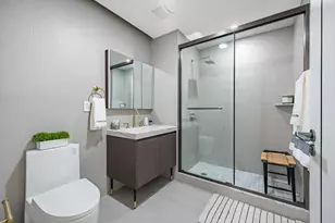 11-52 44th Dr, New York City, NY 11101 - Photo 5