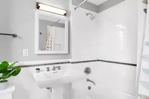 610 W 110th St, New York City, NY 10025 - Photo 13