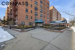 2620 Ocean Pkwy, New York City, NY 11235 - Photo 15