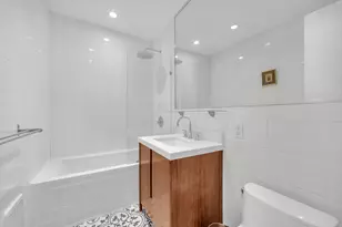 140 Scholes St, Brooklyn, NY 11206 - Photo 9