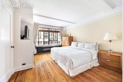 110 E 87th Street #9B, New York City, NY 10128 - Photo 5