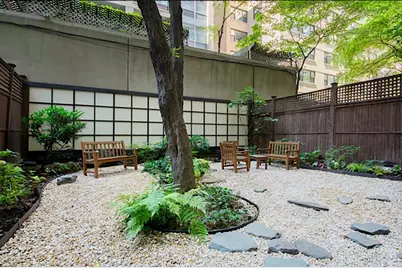 130 W 67th Street #6A, New York, NY 10023 - Photo 9