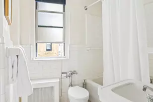 8 E 96th St, New York City, NY 10128 - Photo 11
