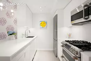 520 W 23rd St, New York, NY 10011 - Photo 3