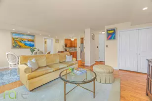 340 E 93rd St, New York City, NY 10128 - Photo 3