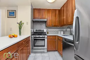 340 E 93rd St, New York City, NY 10128 - Photo 7