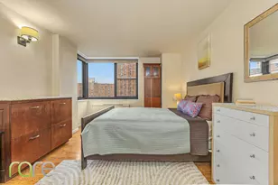 340 E 93rd St, New York City, NY 10128 - Photo 9