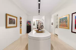 860 Park Ave, New York City, NY 10075 - Photo 9