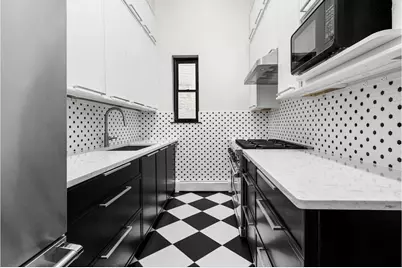 383 W End Avenue, New York City, NY 10024 - Photo 5