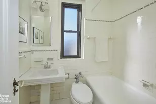 140 E 81st St, New York City, NY 10028 - Photo 7