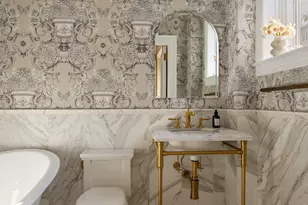 350 E 57th St, New York City, NY 10022 - Photo 13