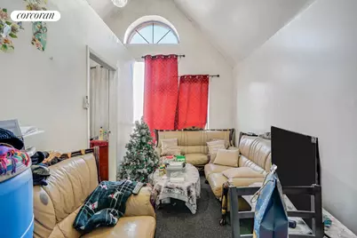 180-18 Hillside Avenue, New York City, NY 11432 - Photo 13