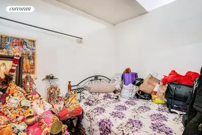 180-18 Hillside Avenue, New York City, NY 11432 - Photo 17