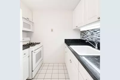 404 E 76th Street #9B, New York City, NY 10021 - Photo 5