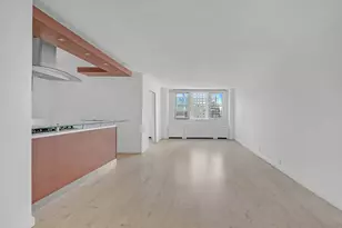 201 E 36th St, New York City, NY 10016 - Photo 5