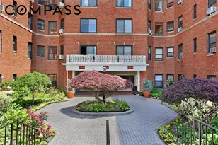 15900 Riverside Dr W, New York City, NY 10032 - Photo 19