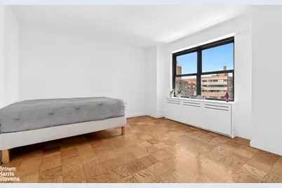 266 E Broadway #B1902, New York, NY 10002 - Photo 3