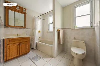 642 E 26th Street, Brooklyn, NY 11210 - Photo 7