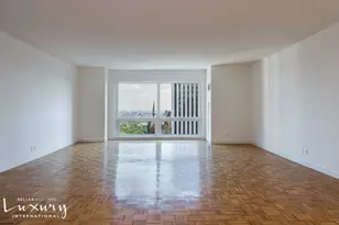 721 5th Ave, New York City, NY 10022 - Photo 3