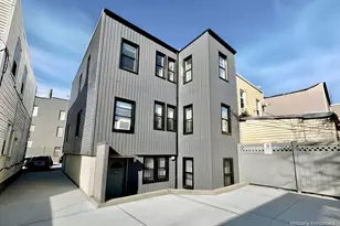 51-19 34th St, Long Island City, NY 11101 - Photo 19