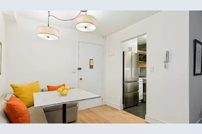 333 E 66th Street #5R, New York City, NY 10021 - Photo 5