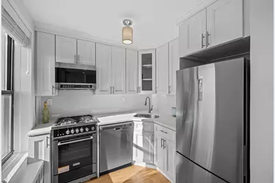 84-09 155th Avenue #4N, Howard Beach, NY 11414 - Photo 3