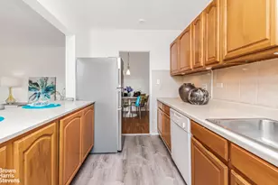 3840 Greystone Ave, New York City, NY 10463 - Photo 11