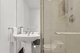 400 W 12th St, New York City, NY 10014 - Photo 7