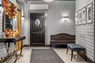 227 E 57th St, New York City, NY 10022 - Photo 7