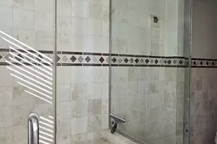 162-16 77th Rd, New York City, NY 11366 - Photo 17