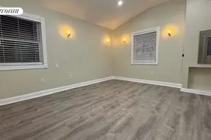 162-16 77th Rd, New York City, NY 11366 - Photo 25