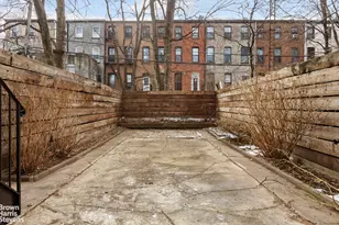 738A Madison St, New York City, NY 11221 - Photo 13