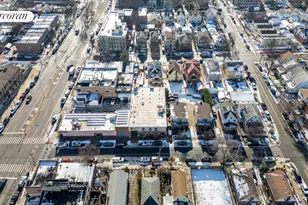 162-12 77th Rd, Fresh Meadows, NY 11366 - Photo 11