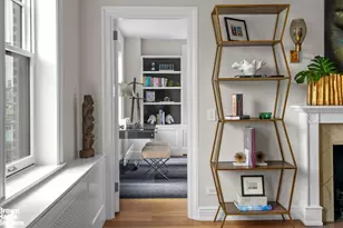 32 Washington Square W, New York City, NY 10011 - Photo 13