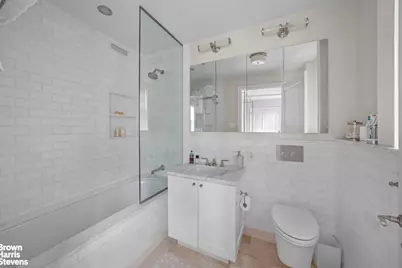 32 Washington Square W #14E, New York City, NY 10011 - Photo 19