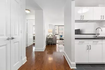 300 E 64th Street #6E, New York, NY 10021 - Photo 5