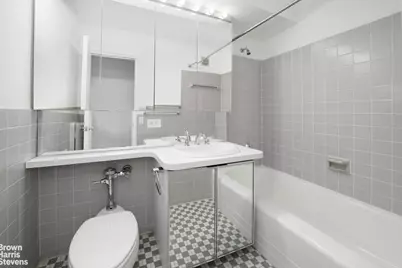 176 E 77th Street #3C, New York City, NY 10075 - Photo 9