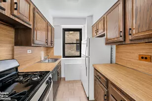 176 E 77th St, New York City, NY 10075 - Photo 7