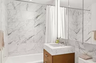 210 Warren St, New York City, NY 10282 - Photo 5
