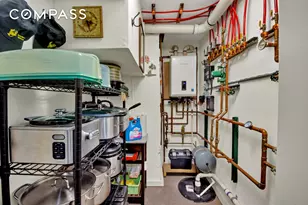 909 Jewett Ave, New York City, NY 10314 - Photo 35