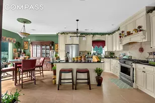 909 Jewett Ave, New York City, NY 10314 - Photo 15